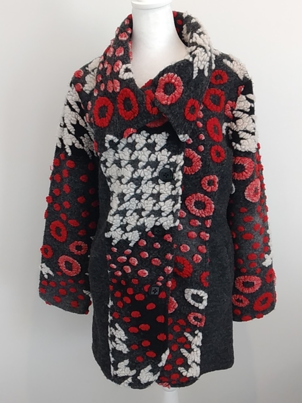 Kaktus Charcoal 80% Wool Pea Coat Red, Cream Pop-Texture Made In Italy Boho Cozy